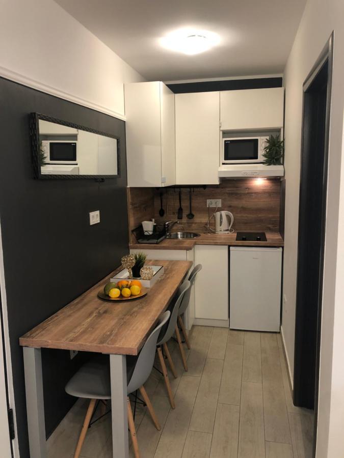 Apartments Jaki Цриквениця Екстер'єр фото