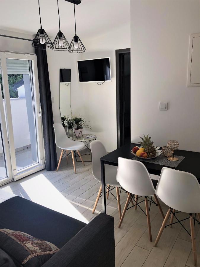 Apartments Jaki Цриквениця Екстер'єр фото